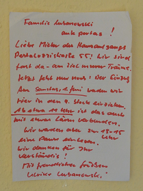 handgeschriebener Umzugsaushang