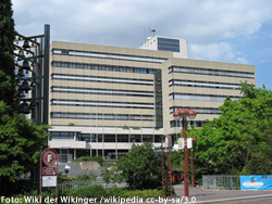 Rathaus in der Vaihinger Straße