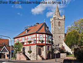 Bruchköbel Altes Rathaus Jakobuskirche