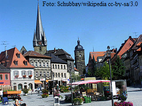 Marktplatz mit Stadtpfarrkirche in Lichtenfels