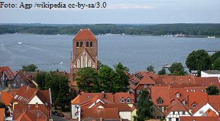 Waren Georgenkirche und die Binnenmüritz