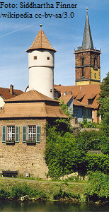 Wertheim : Stadtansicht. Blick über die Tauber zur Stiftskirche