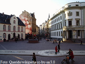 Wiesbaden Schlossplatz